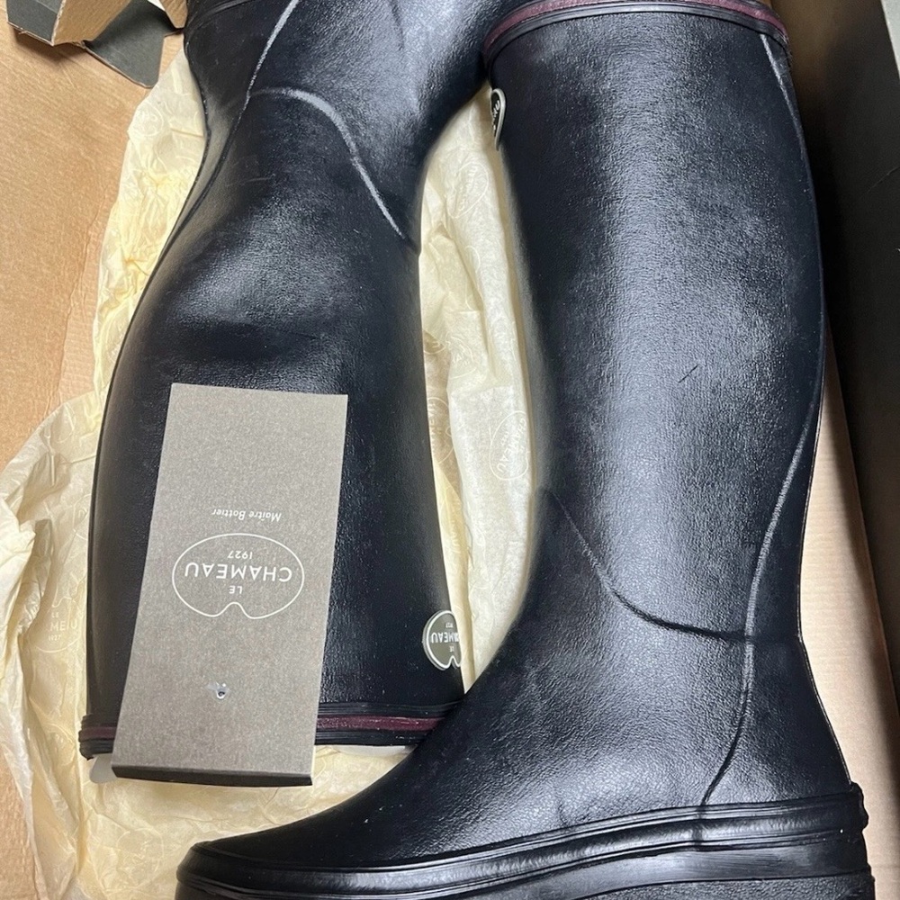Chameau Tall Black Rain Boots with Subtle Logo Trim - Picture 2 of 7